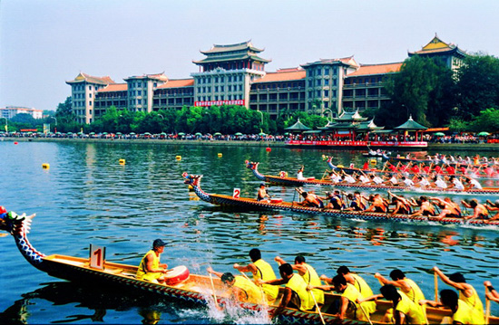 嘉庚杯”“敬賢杯”海峽兩岸龍舟賽