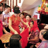 閩南的婚嫁習俗禮節 - 五、擔盤，上頭，舉行結婚典禮