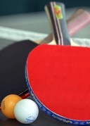 一起打乒乓球