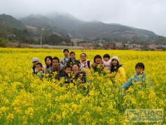 看油菜花不需要去婺源啦，來山重就能滿足你對于油菜花的期待