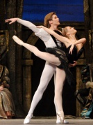 俄羅斯經典芭蕾舞劇《天鵝湖》