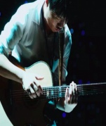 蟲洞音樂會(huì)招募｜指彈吉他大師陳彥宏，帶你尋找世界的氣場(chǎng)