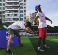 超級運動會，玩一些不可描述的運動。